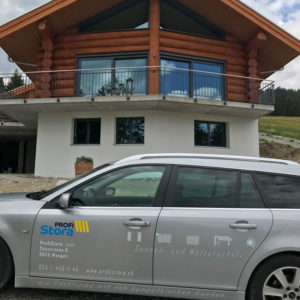 Read more about the article Lamellenstoren für Blockbauhaus in Brambrüesch (GR)